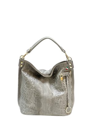 Sac à main en cuir gris texturé façon crocodile avec une poignée unique, une poche zippée à l'avant, des ferrures dorées et un petit porte-clés avec un drapeau italien.