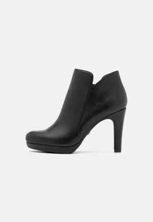 High Heel Stiefelette - black matt