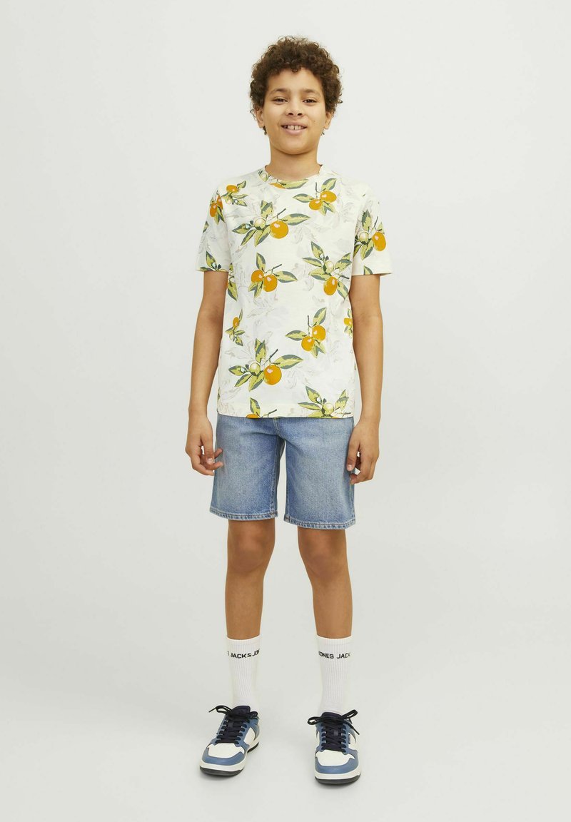 Jack & Jones Junior ALL OVER - Trükipildiga T-särk - buttercream