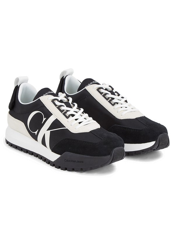 TOOTHY RUNNER LACEUP MIX PEARL - Trainers4