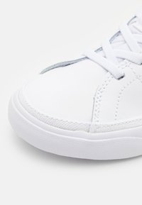 Nike Sportswear COURT LEGACY - Sapatilhas - white/midnight navy/mint foam/vivid purple