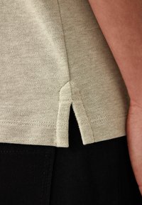 Next REGULAR - Polo majica - neutral brown marl