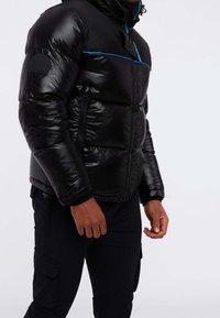 JACK1T Dunjacka - black