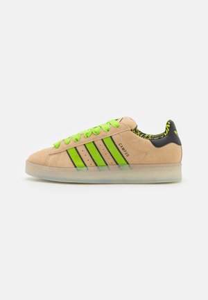 adidas Originals CAMPUS 00S GLOW IN THE DARK UNISEX - Sneakers basse - magic beige/semi solar green/core black