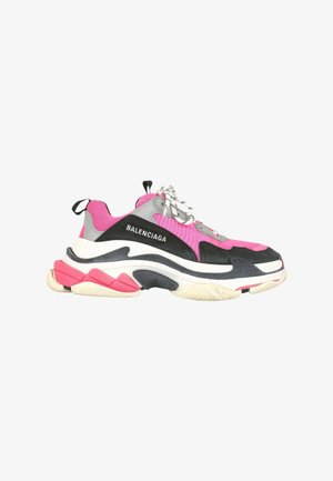 Balenciaga, TRIPLE S CLOTH TRAINERS PINK - Trainers - pink