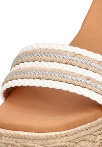 Luna Collection Alpargatas - white