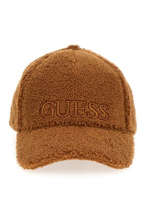 Brun tekstureret fleece baseballkasket med "GUESS" broderet på forsiden i matchende brun tråd.