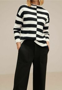 Street One Strickpullover - black