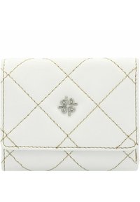 Portafoglio in pelle bianca con motivo trapuntato e cuciture beige. Presenta un logo argentato al centro. Compatto, con forma rettangolare.