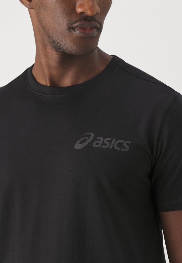 CHEST LOGO TEE - Sports T-shirt2