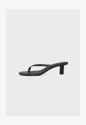 ST. AGNI WOVEN THONG HEEL czarny