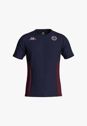 Navyblauw sportshirt met korte mouwen met kastanjebruine zijpanelen, roze Kappa-logo op de rechterborst en roze rugbywapen op de linkerborst.