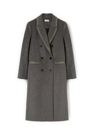 Szary dwurzędowy płaszcz wykonany z wełny, z kołnierzem z wyłogami, dekoracyjnym przeszyciem oraz czarnymi guzikami z przodu i przy mankietach.