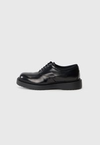 BULKY DERBY - Suvarstomi - black
