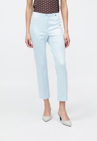 Marc Cain Pantaloni - skyway new