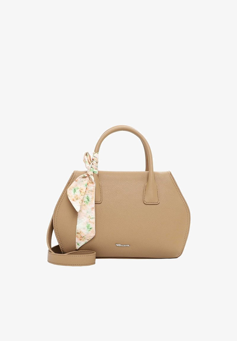 Beige gestructureerde handtas met dubbele handvatten, afneembare schouderriem en een bloemen sjaal vastgebonden aan één handvat, tegen een witte achtergrond.