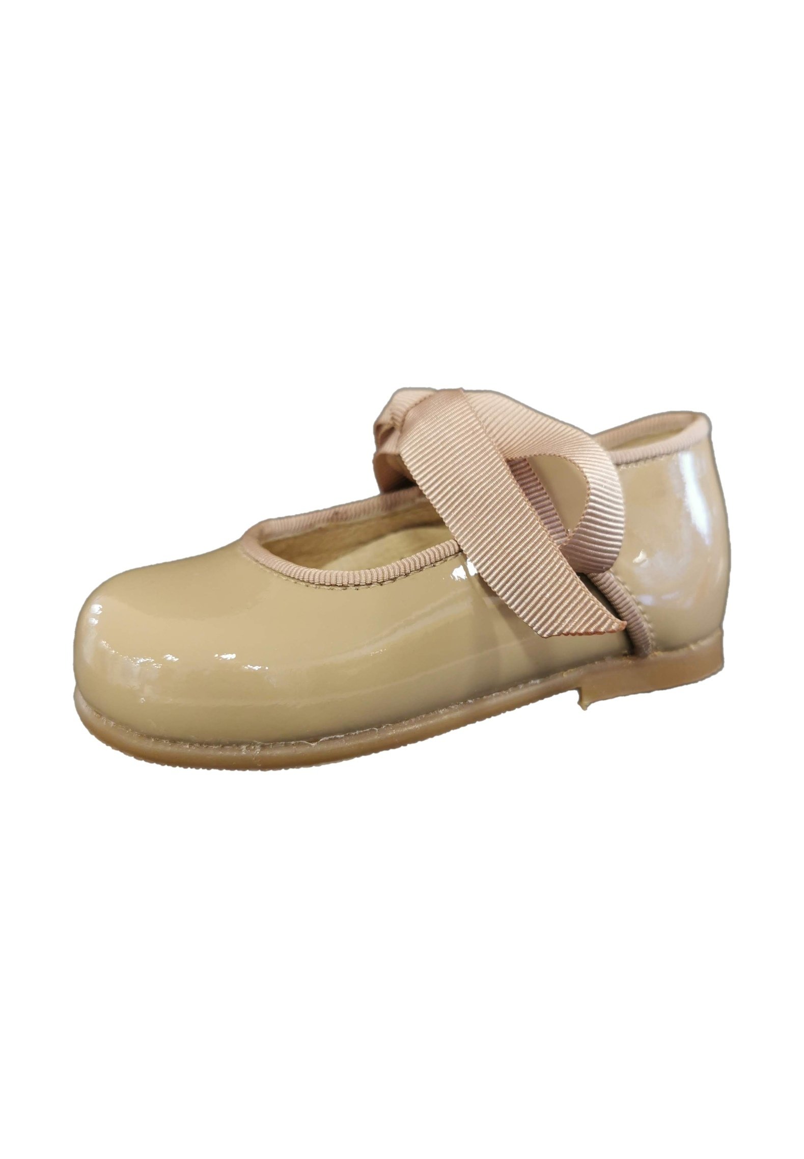 Colores MERCEDITAS LAZO - Zapatos de bebé - charol camel/camel - Zalando.es
