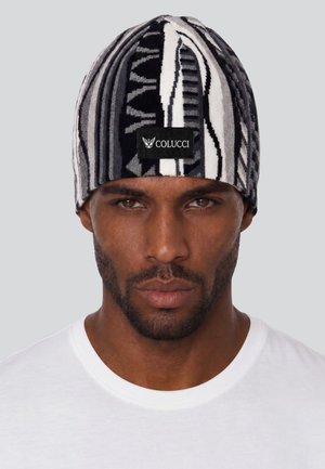 Colucci, FLAT KNIT SKULL BEANIE - Beanie - aop black