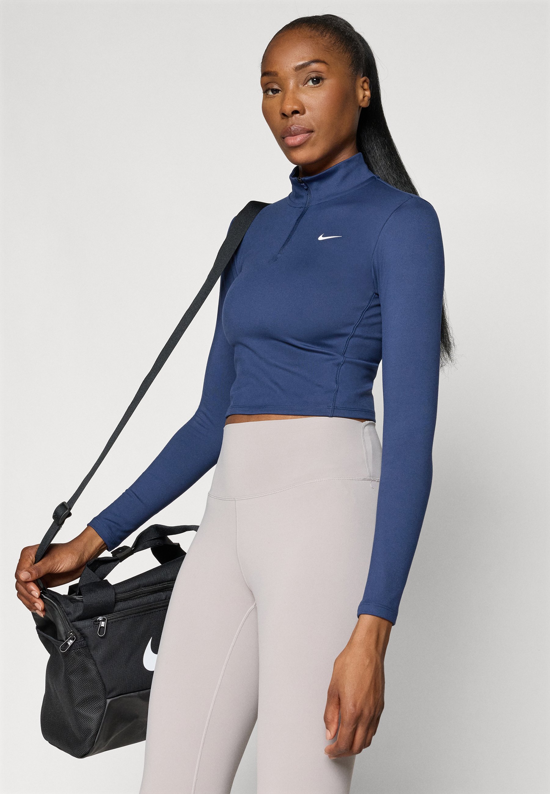 nike long sleeve gym top womens