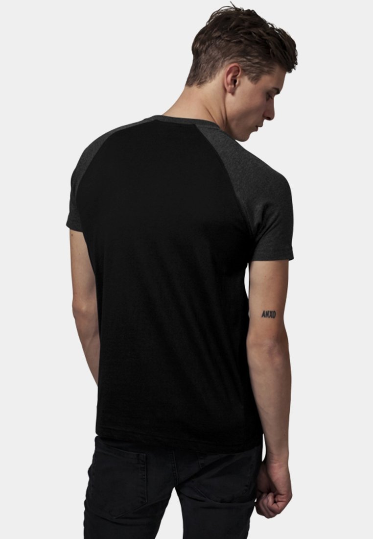 Urban Classics CONTRAST RAGLAN - T-shirt print - white salvia/wit
