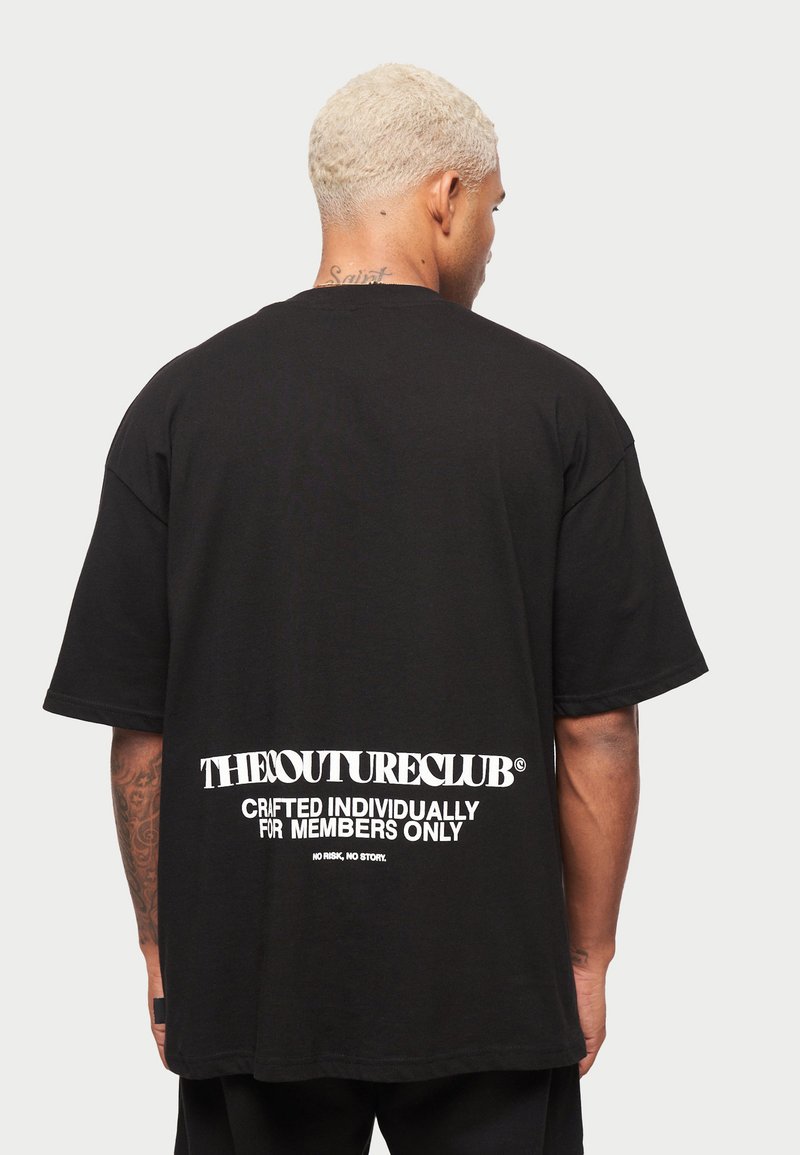 The Couture Club COPYRIGHT RELAXED UNISEX Print Tshirt black