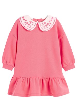 Vestito rosa a maniche lunghe per bambino con orlo arricciato e colletto bianco arrotondato ricamato con motivi floreali rosa.