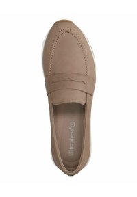 Beige Slipper mit glattem Synthetik-Obermaterial, dekorativer Naht und weißer Gummisohle. Verfügt über eine gepolsterte Innensohle für Komfort.