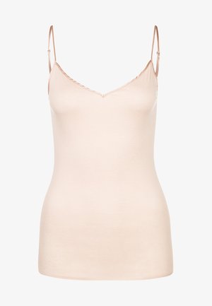 Lichtroze camisole met dunne verstelbare bandjes, V-hals en gladde, rekbare stof. Eenvoudig ontwerp zonder patronen of versieringen.