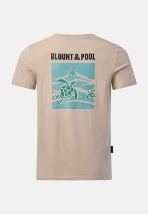 Blount & Pool, BLOUNT & POOL - T-shirt print - khaki turtle