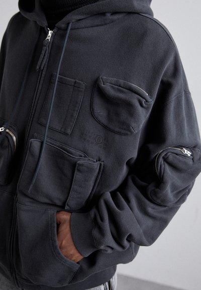 MM6 Maison Margiela Sudadera con cremallera - washed black