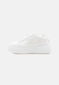 Δεν επιλέχθηκε, white