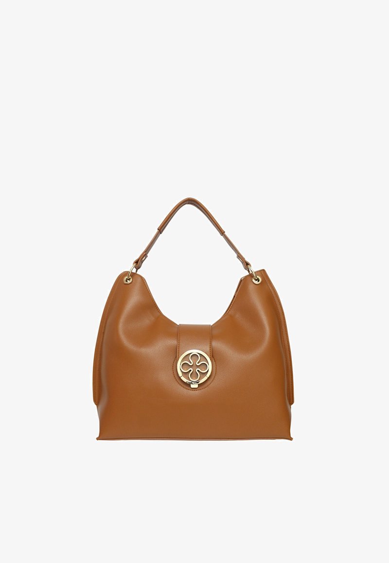 Borsa hobo in pelle marrone con un emblema circolare dorato, forma morbida e arrotondata, e un'unica maniglia superiore per un facile trasporto.