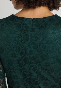 Wallis Koktejlové šaty / šaty na párty - dark green