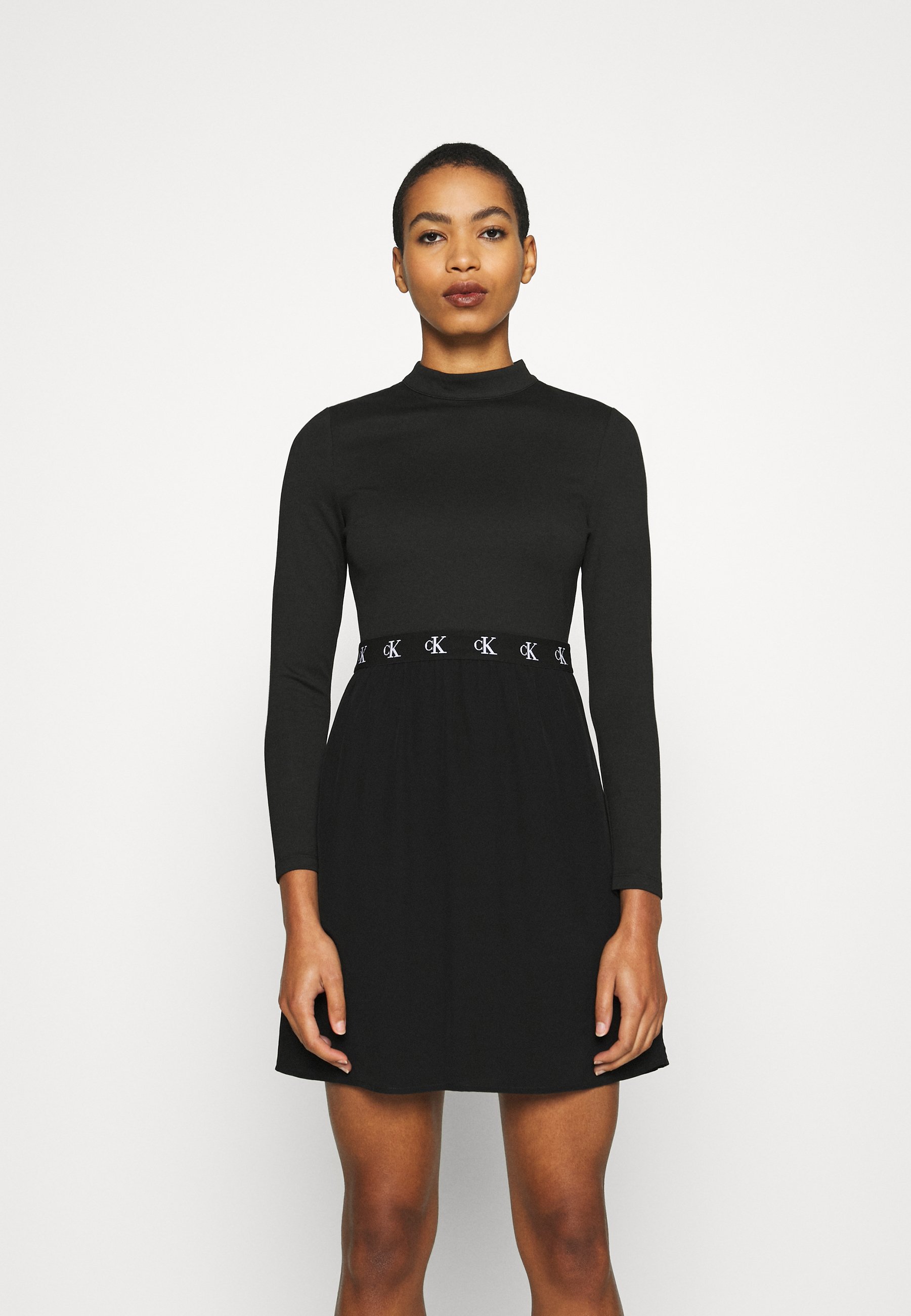 Calvin Klein Jeans Logo Elastic Dress Jerseykleid Black Schwarz Zalando De