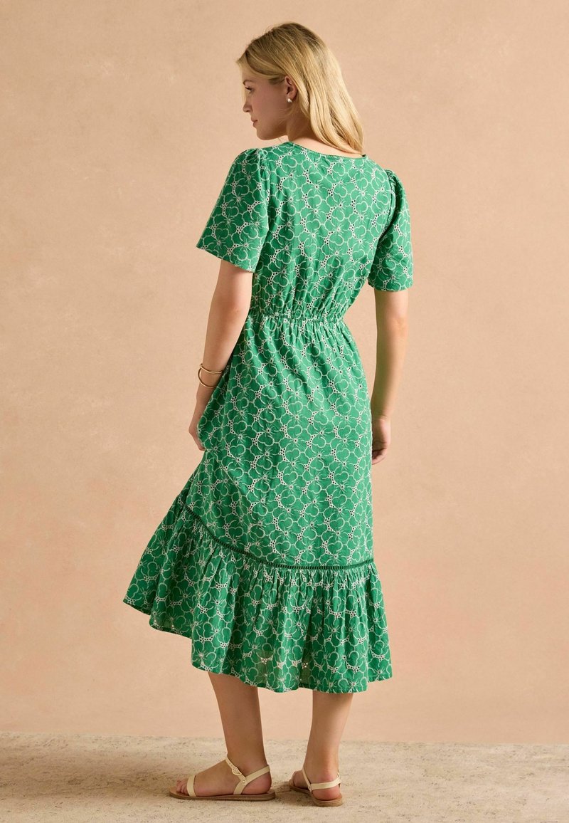 Joules REGULAR FIT-HARRIET BRODERIE - Day dress - green white/green - Zalando Joules REGULAR FIT-HARRIET BRODERIE - Day dress - green white/green - Zalando