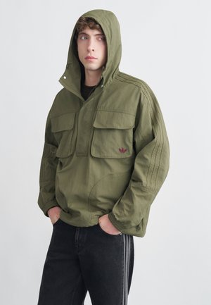 BRITCORE - Kurtka wiosenna