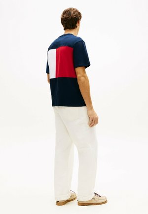 FLAG EMBROIDERY  RELAXED - T-shirts print - carbon navy
