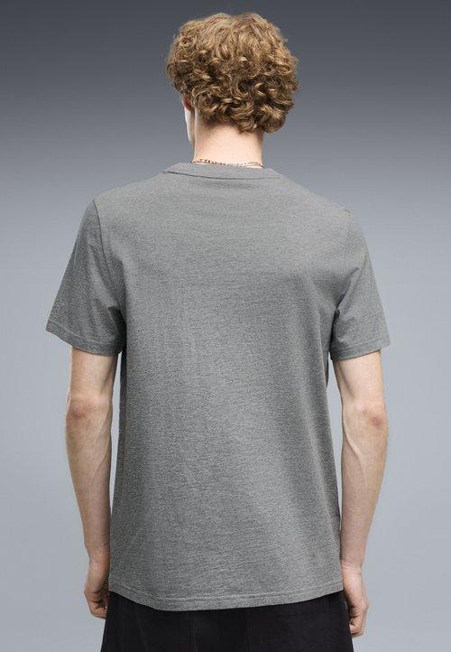 PUMA T-Shirt 'BMW MMS Ess' — photo 3