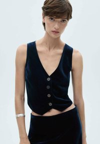 Mango Strukirani kaput - dark blue