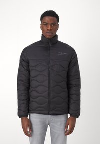 Jack & Jones JJENOAH PUFFER COLLAR - Ľahká bunda - black