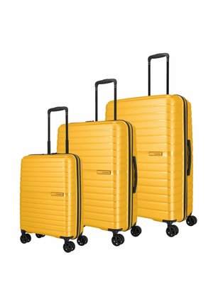 TRIENT 4 ROLLEN 3-TEILIG - Luggage set - gelb