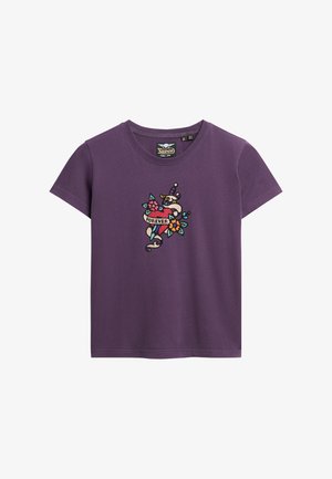 Fioletowy bawełniany t-shirt z okrągłym dekoltem i krótkimi rękawami. Posiada kolorowy haft z napisem "FOREVER" oraz kwiatowe akcenty.