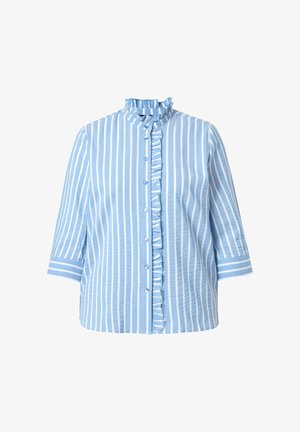 Lichtblauwe blouse met verticale witte strepen, driekwart mouwen, gerimpelde kraag en voorzijde met knopen en ruches.