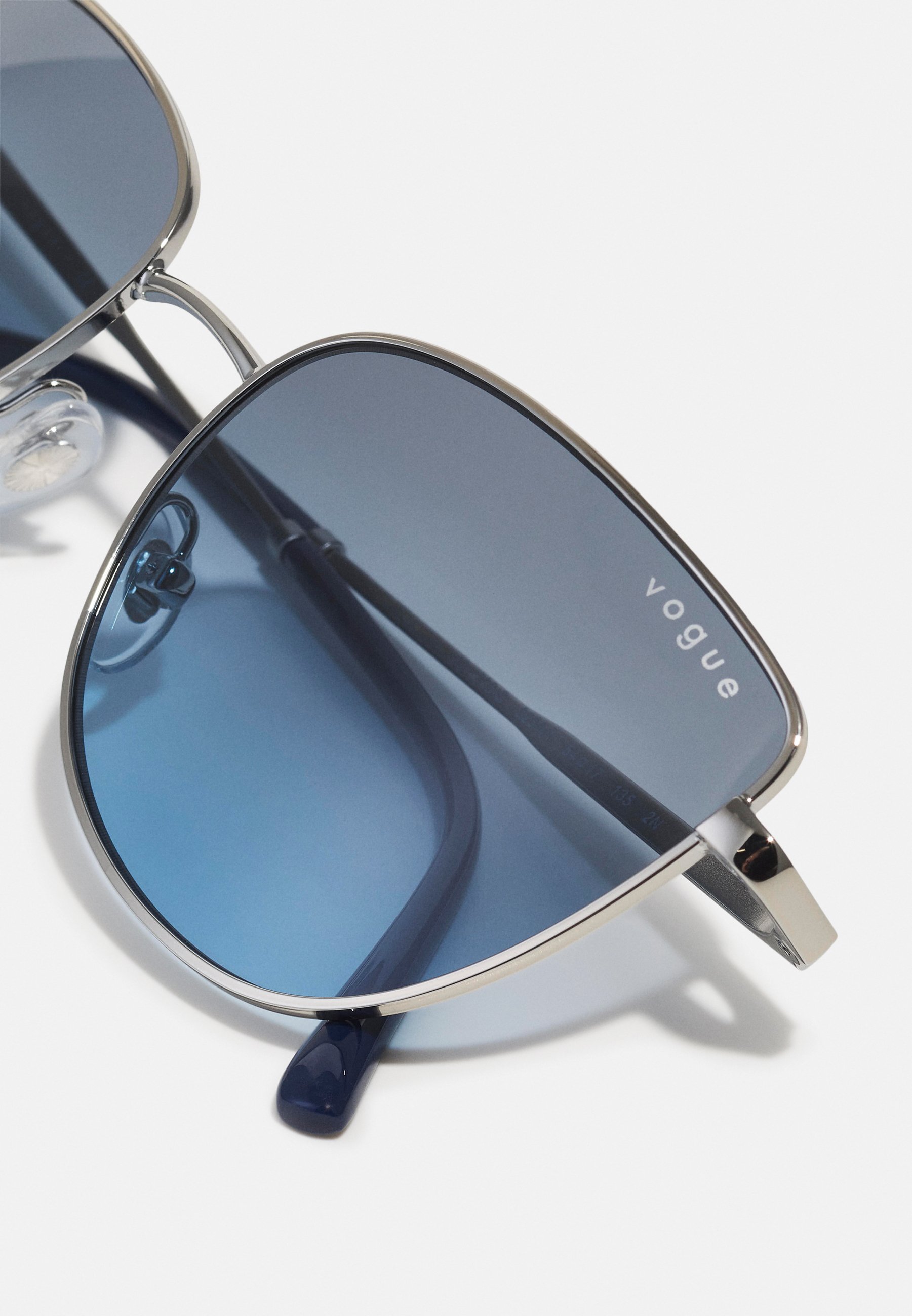 VOGUE Eyewear Occhiali da sole - silver-coloured/argentato - Zalando