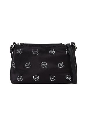 Pochette en satin noir avec des motifs de crâne et de chat argentés, fermée par un zip, avec une sangle réglable et une texture lisse. Dimensions et marque non spécifiées.