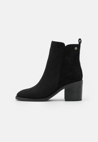 XTI Botines - black