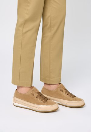 Candice Cooper JANIS STRIP CHIC BRAUN - Sneaker low - braun