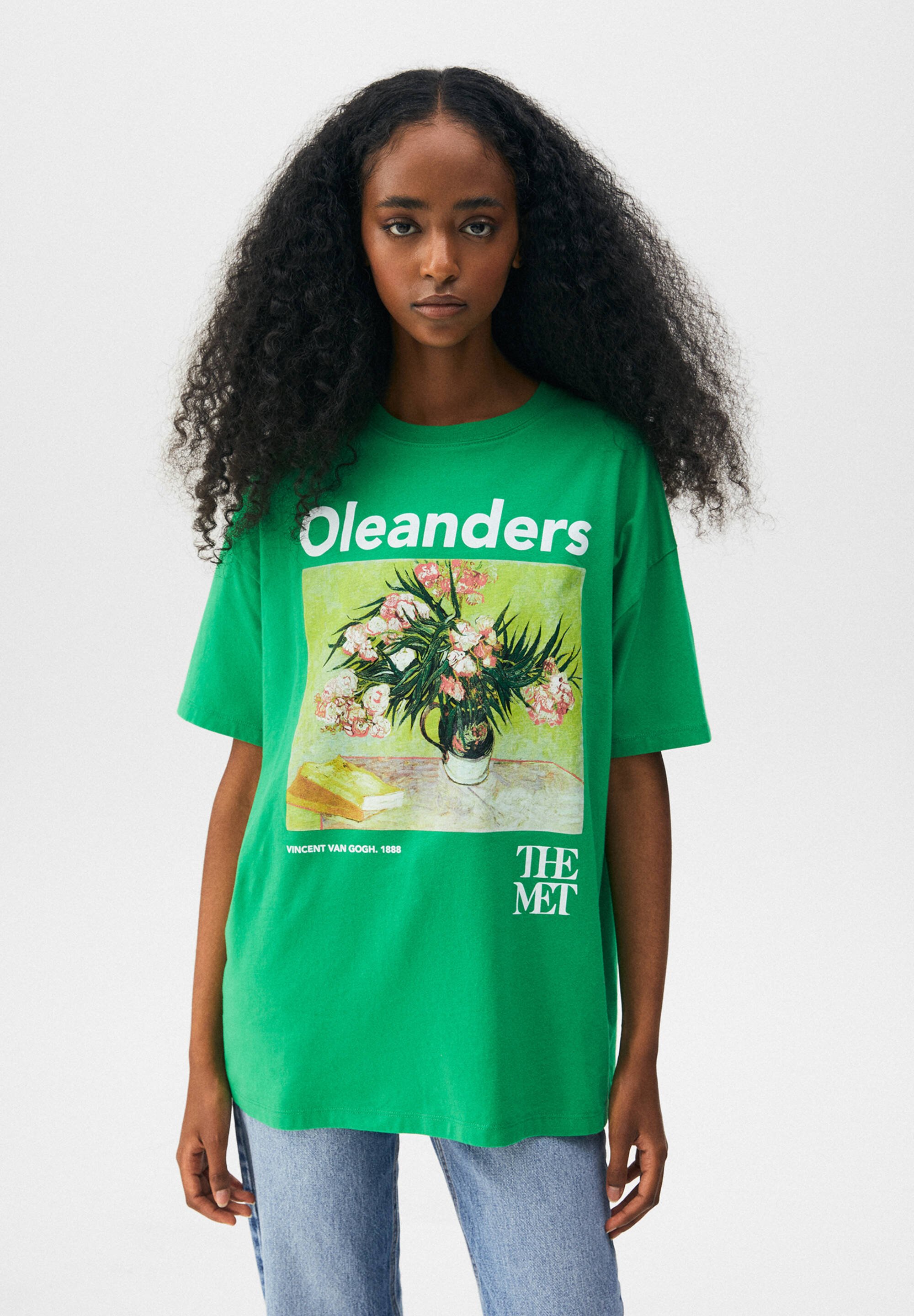 pull and bear van gogh t shirt