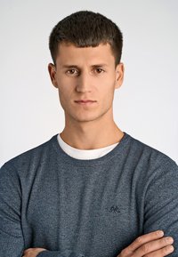 Lindbergh O NECK - Stickad tröja - dk blue blend