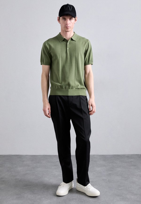 REYMOND SOLID STRIPE - Polo shirt - olivine4